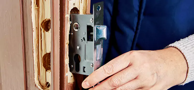 Garage Door Lock Replacement Airdrie